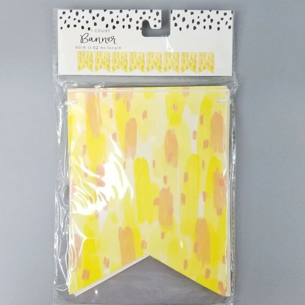 Party Decorations Bundle Happy Birthday Banners Door Hanger Yellow Lot of 5 NEW